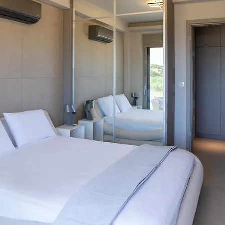 Stone Luxury Апарт-отель Айи-Апостоли
