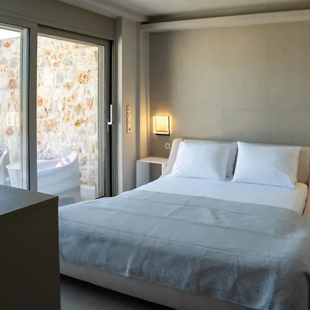 Stone Luxury Апарт-отель 4*