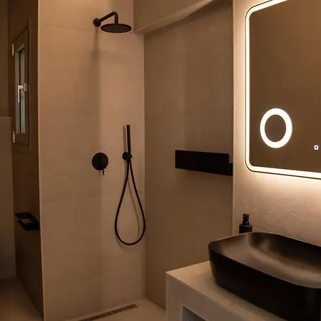 Stone Luxury 4* Айи-Апостоли