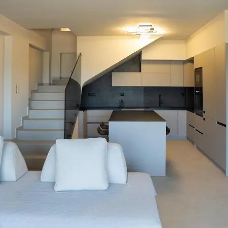 Stone Luxury 4* Айи-Апостоли