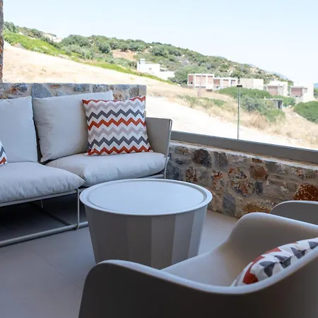 Stone Luxury 4* Айи-Апостоли