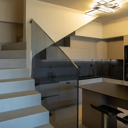 Stone Luxury Апарт-отель